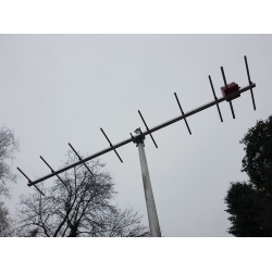 ANTENA YAGI DK7ZB 430 MHz 9el. 28/50 Ohm 150cm 14.2dBi