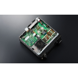 TRANSCEIVER ICOM IC-7300 + MIKROFON SM30 + POKROWIEC LC7300