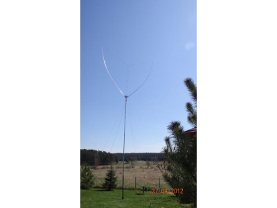 Wielopasmowa pionowa antena Delta Loop na fale krótkie